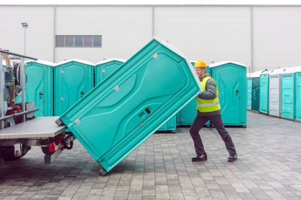 Types of Portable Toilets We Offer in Oakbrook, KY